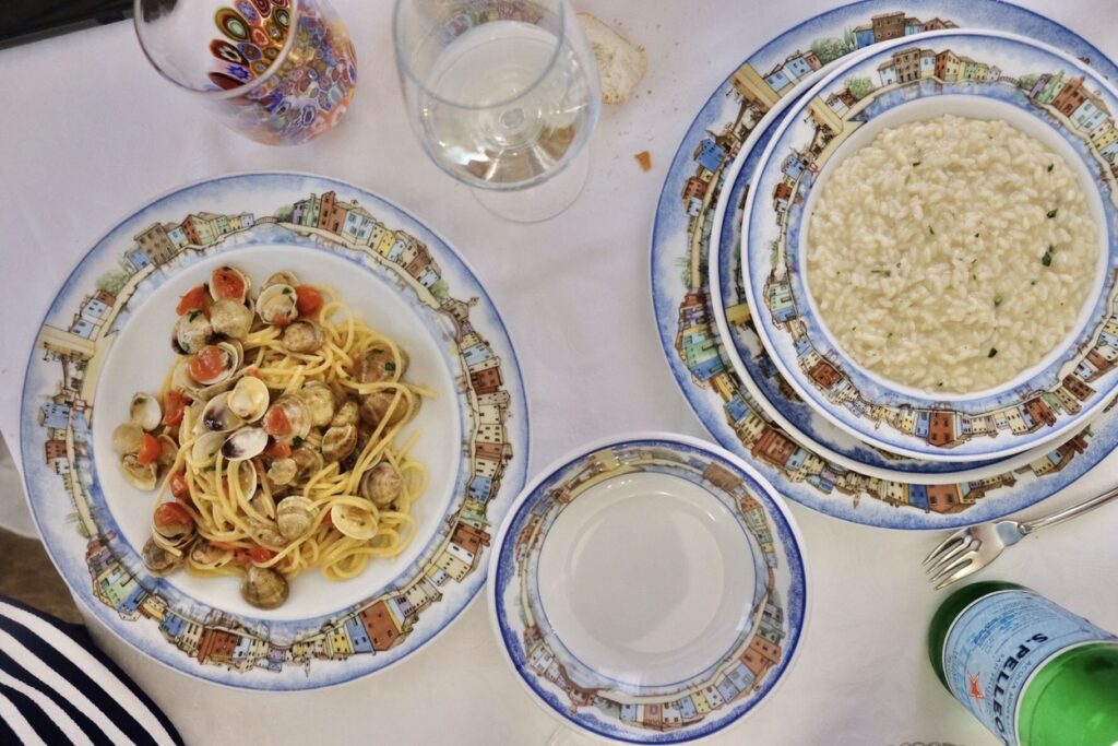 макарони з морепродуктами