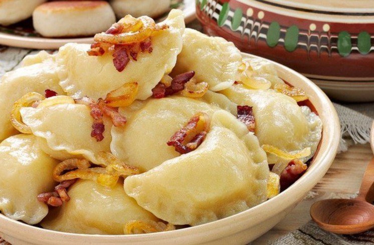 українські вареники з картоплею
