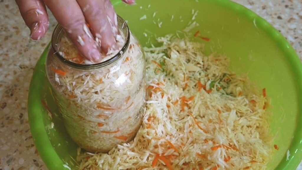 квашена капуста кому можна