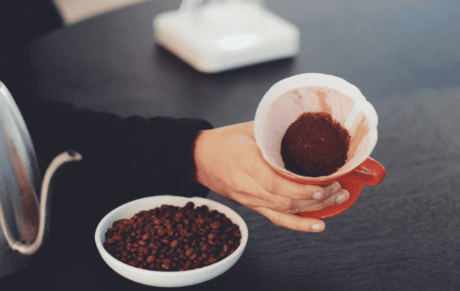помел кави Hario V60
