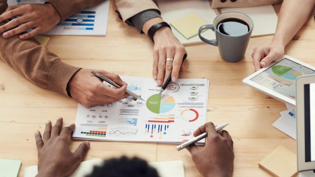 менеджер показує які будуть процеси в роботі